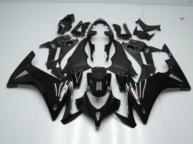 2013-2015 Glossy Black Honda CBR500RR Motorcycle Fairings 2013-2015 Glossy Black Honda CBR500RR Motorcycle Fairings